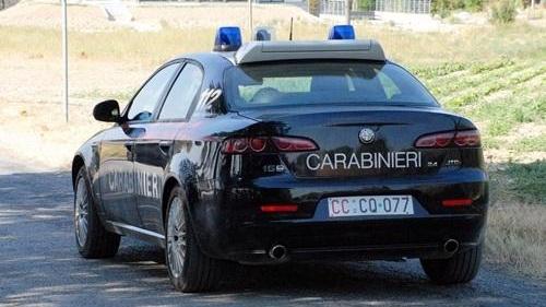 Guida con patente contraffatta: sequestrata la moto