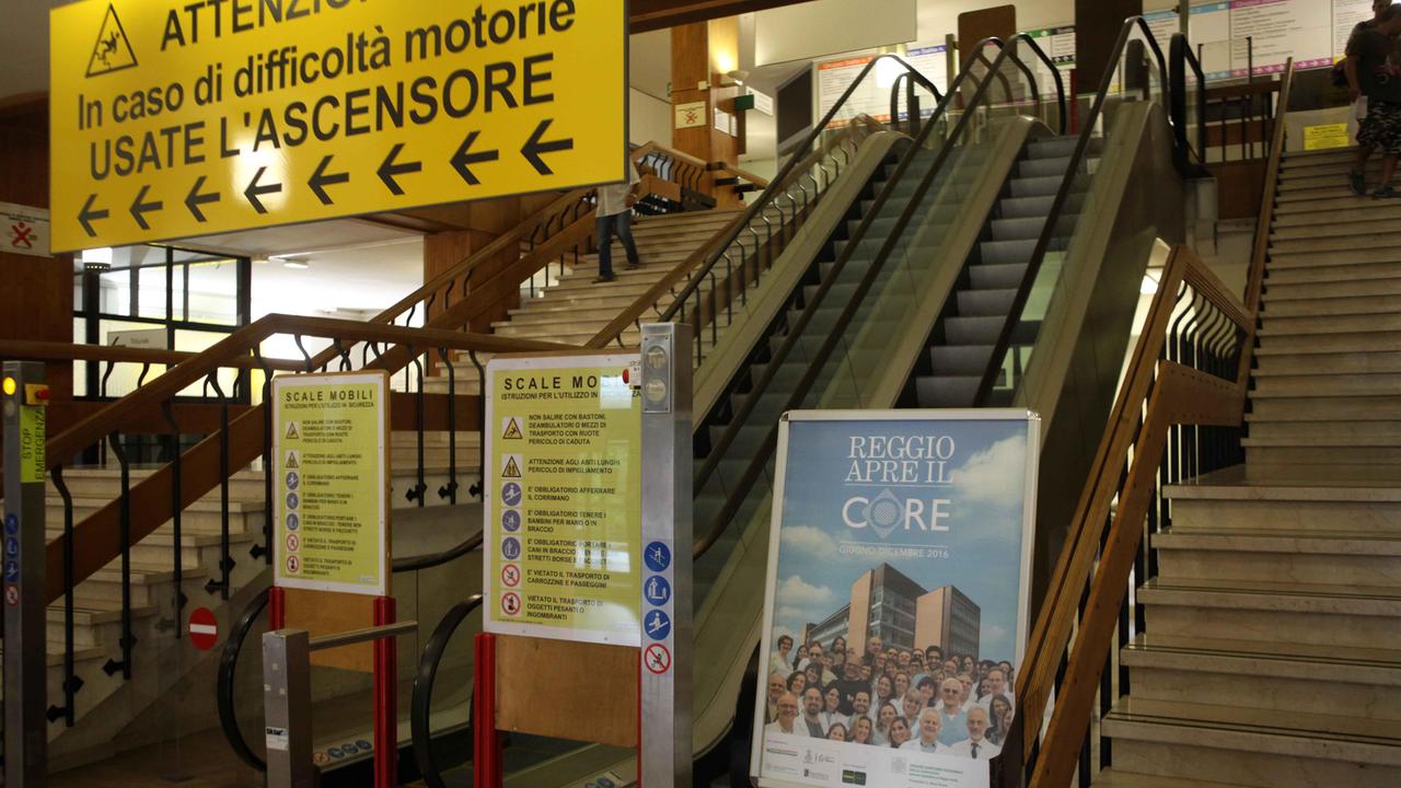 Al Santa Maria tornano in funzione le scale mobili