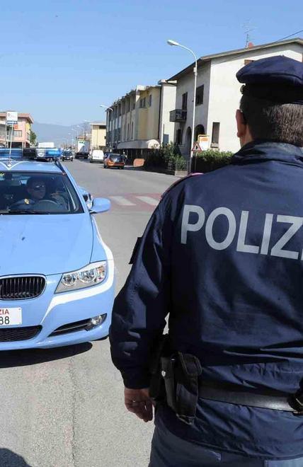 Accoltella ancora il compagno, arrestata 
