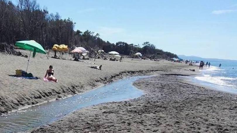 Fosso della Madonna aperto lo sbocco a mare