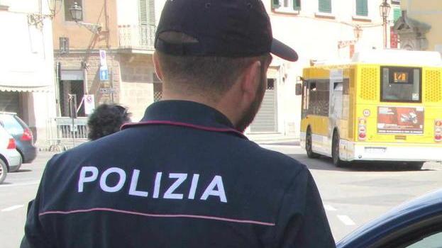 Colpito da provvedimento di espulsione gira tranquillamente per le vie del centro
