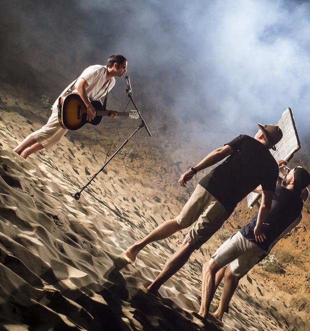 Brian Molko nella foto di Alessandro Tocco