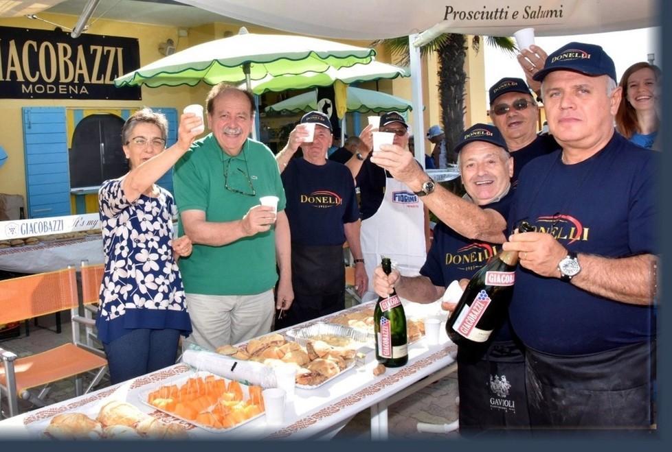 festa a cesenatico con la “ciabattata”