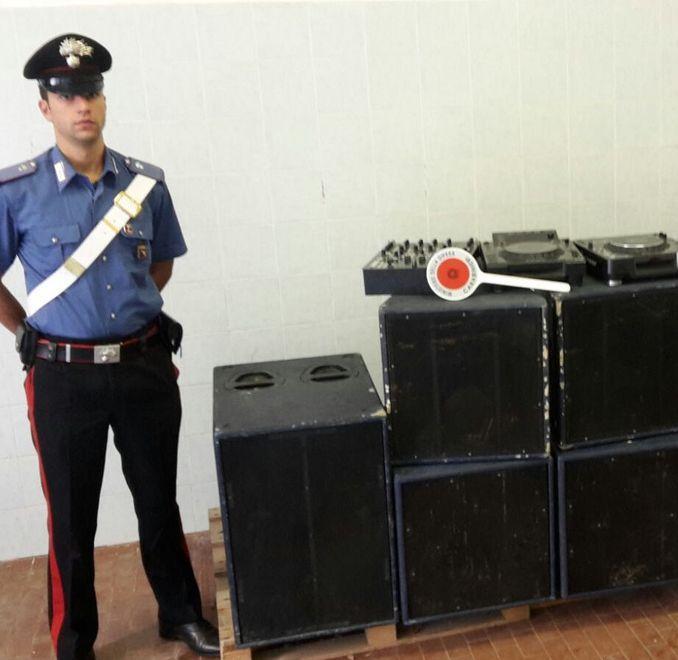 Blitz dei carabinieri Va in fumo il rave party 
