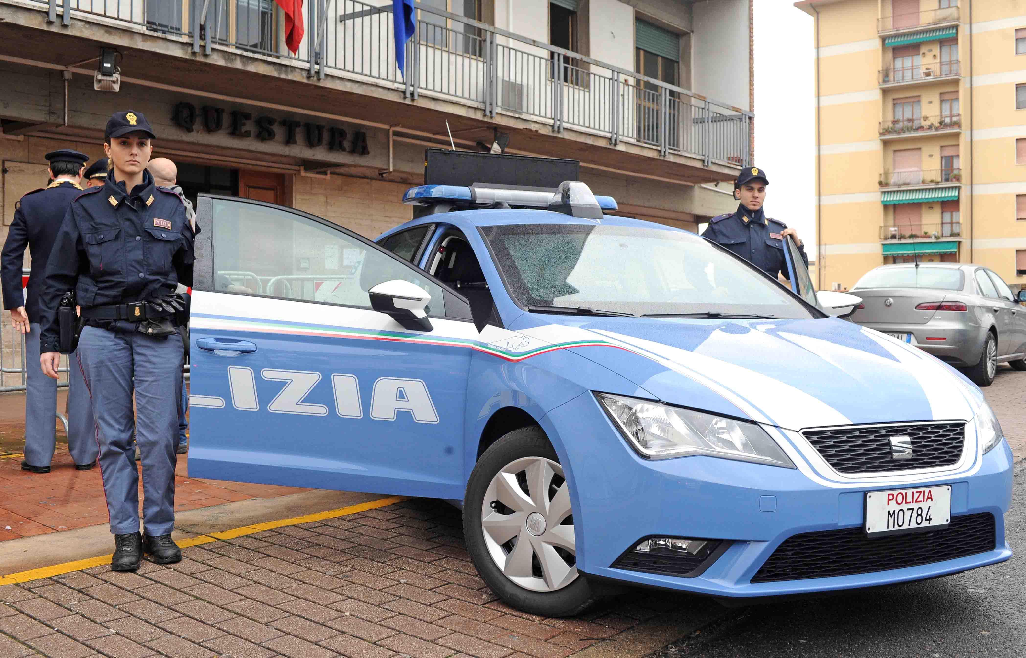Una Volante della polizia (foto Gori)