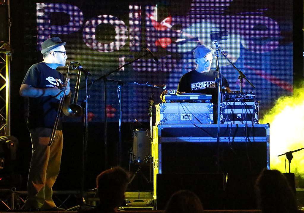 Musica in spiaggia pomeriggio e notte, arriva il Pollege 