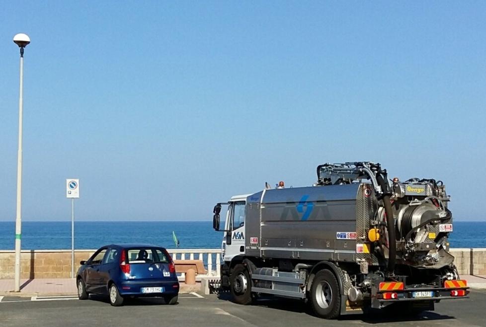 Divieti balneazione, Comune contro Asa