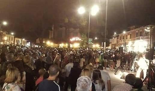Musica in piazza, negozianti uniti 
