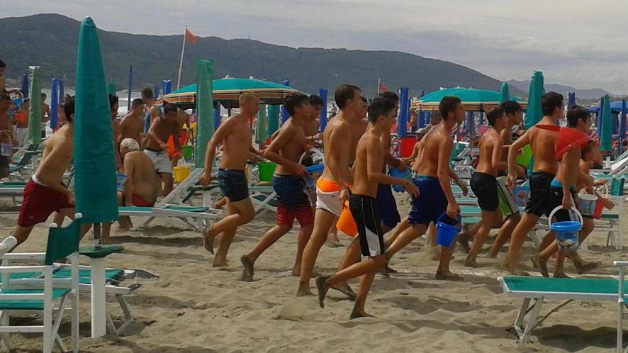 Gavettoni, polizia municipale in sei bagni
