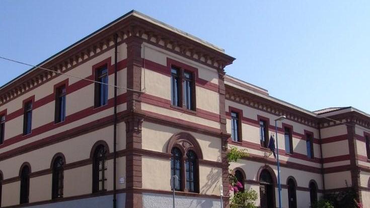 Intimidazioni e dispetti: clima pesante a Bosa