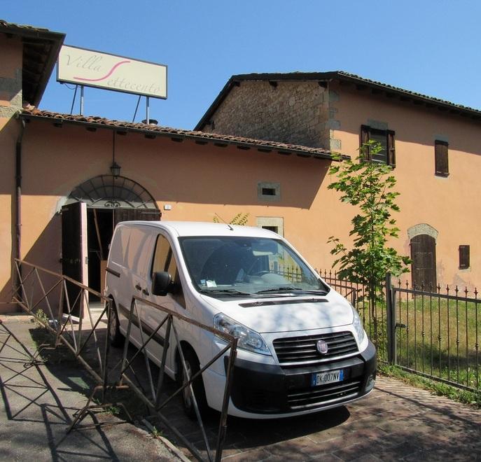 È del XVIII secolo e domina Pavullo da una collinetta
