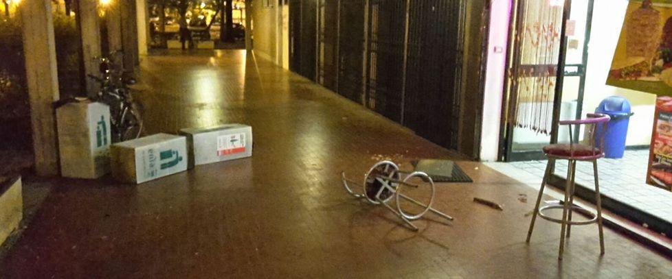 Si fingono finanzieri e sfasciano un kebab, arrestati quattro ragazzi