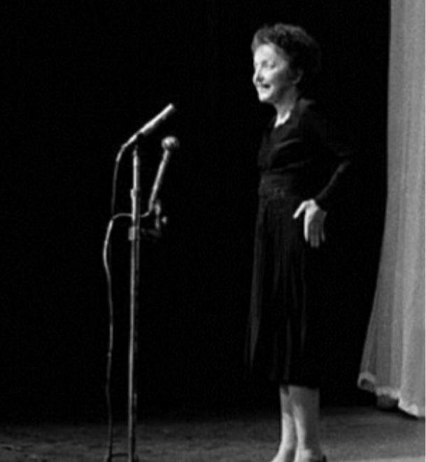 Storia di Edith Piaf e quella voce che viene da Livorno 
