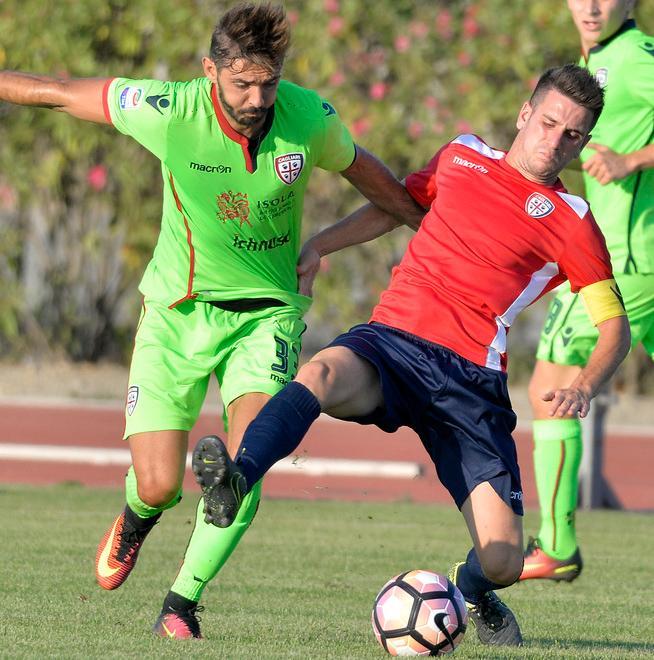 Festa rossoblù per preparare il debutto 