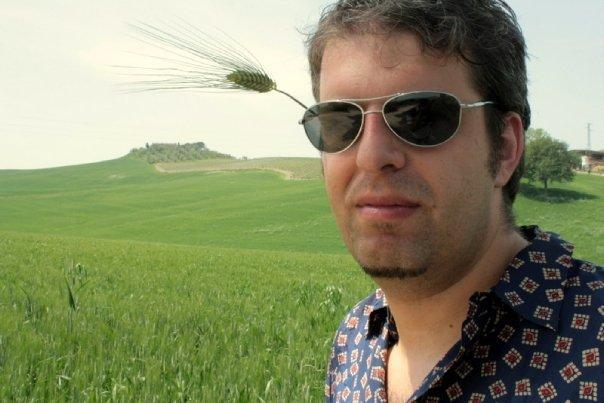 L'artigiano e fotografo Davide Gucci
