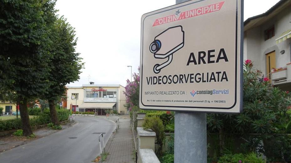 Agliana, aggredito in casa da tre banditi