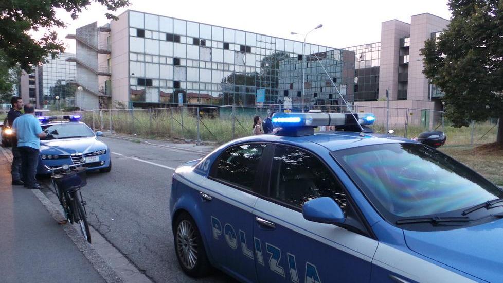 I residenti chiamano la polizia
