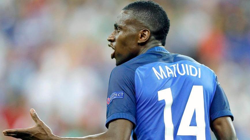 Bianconeri su Matuidi, il Milan pensa a Moutinho