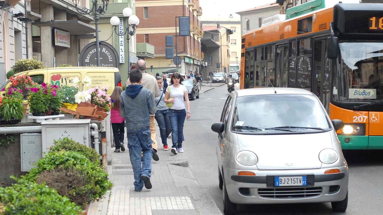 Più parcheggi e "zone 30": ecco il nuovo piano della mobilità di Pistoia