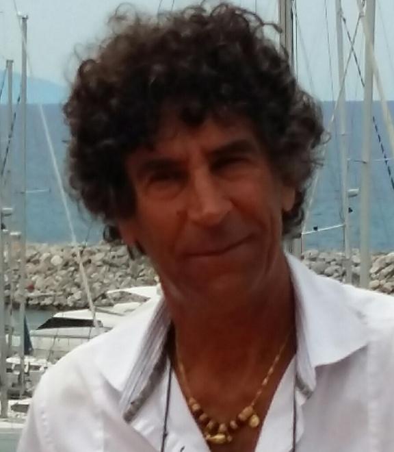 «Affresco mal conservato» L’artista Talani attacca la curia 