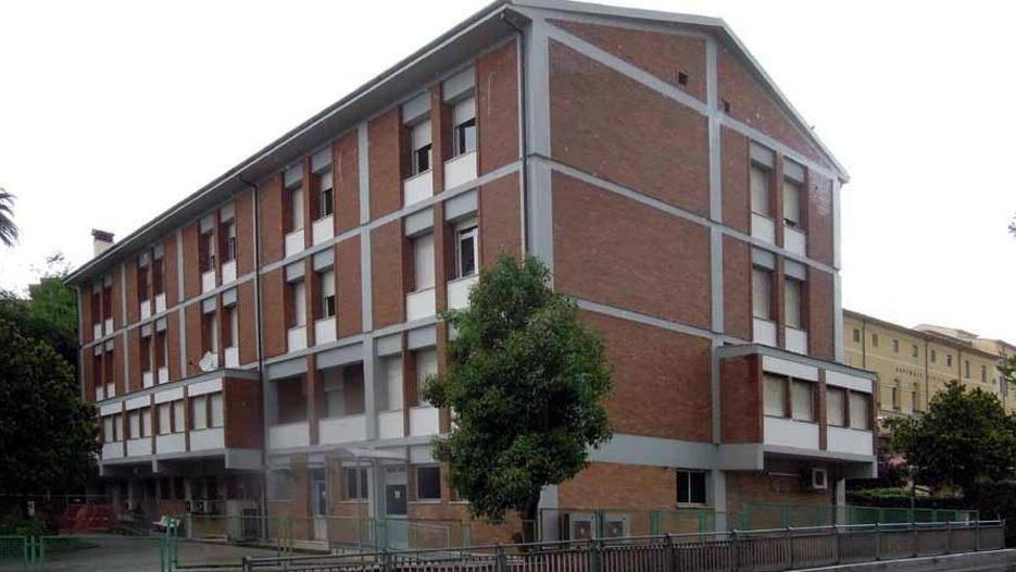 Trasloco scuola infermieri No alla soluzione Carrara