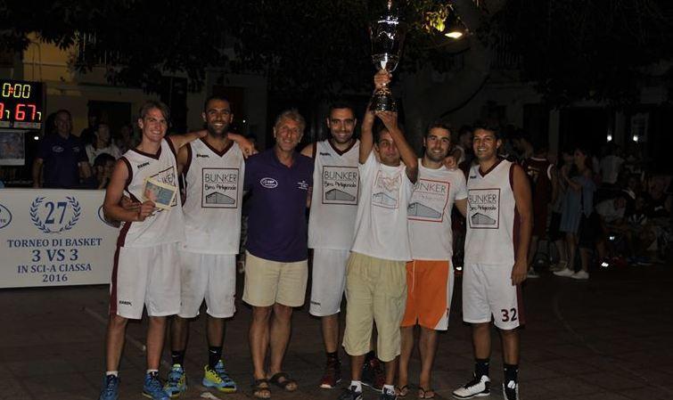 A Carloforte si gioca il torneo tre contro tre “In scia ciassa”