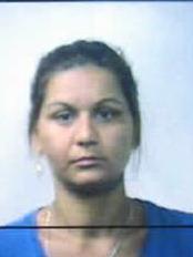 La donna arrestata dai carabinieri dopo la rapina