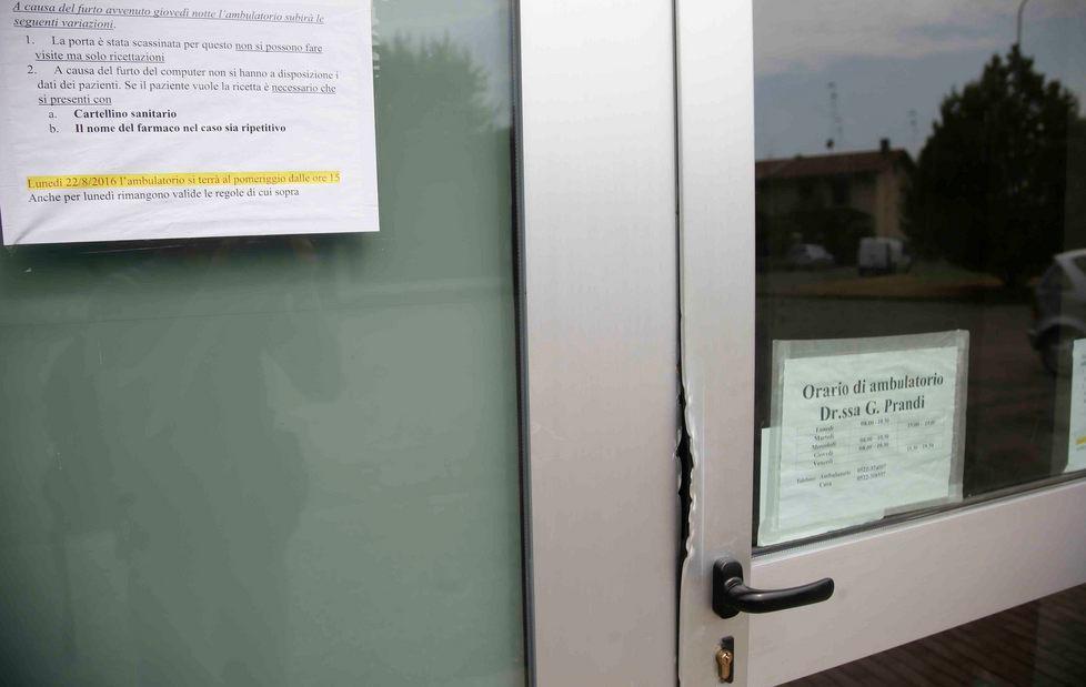 Razzìa nell'ambulatorio medico a Codemondo