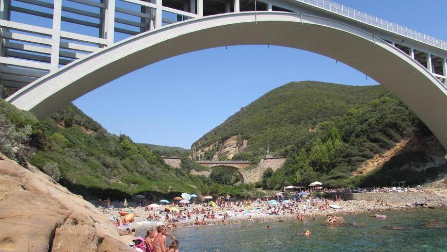 Sversamento nel mare di Calignaia