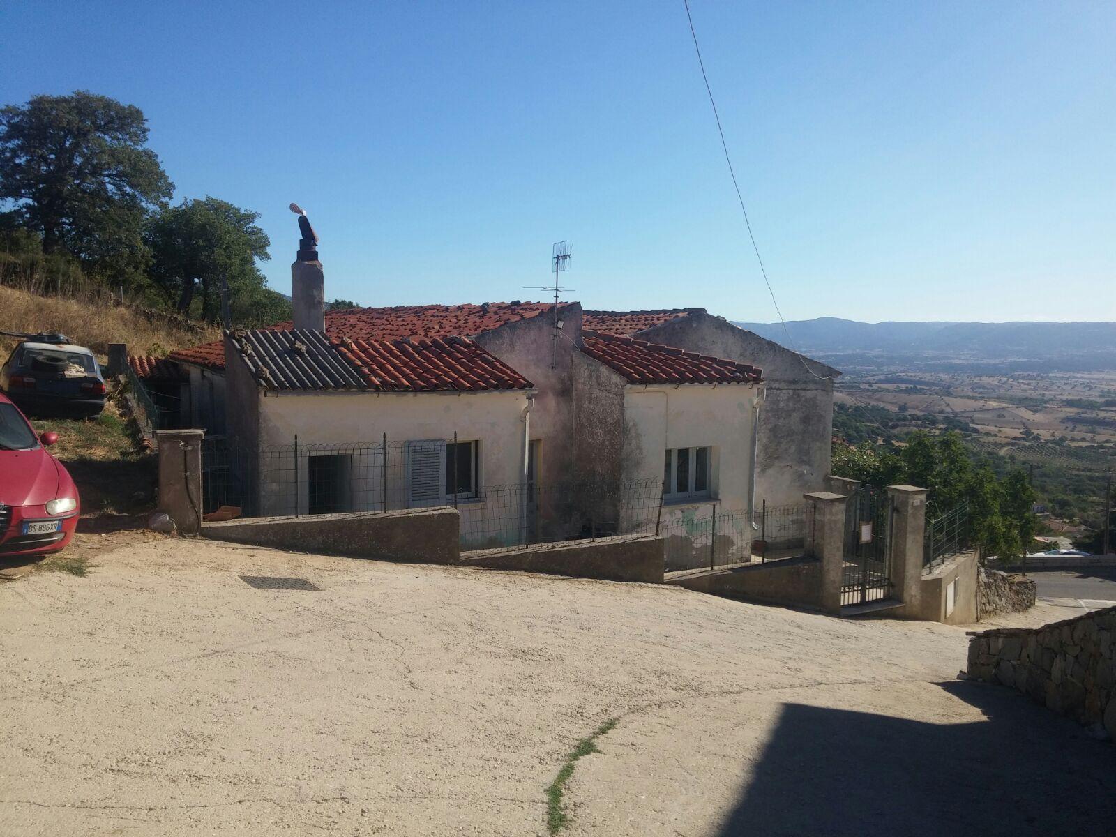 Anela, la casa in cui è avvenuto il matricidio