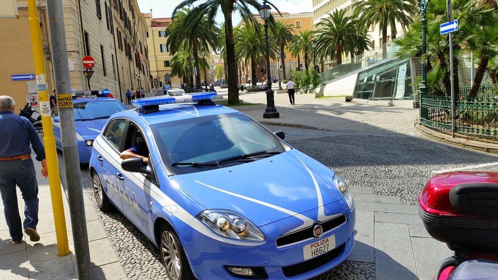 Sassari, a spasso in centro col fucile da pesca: denunciato 