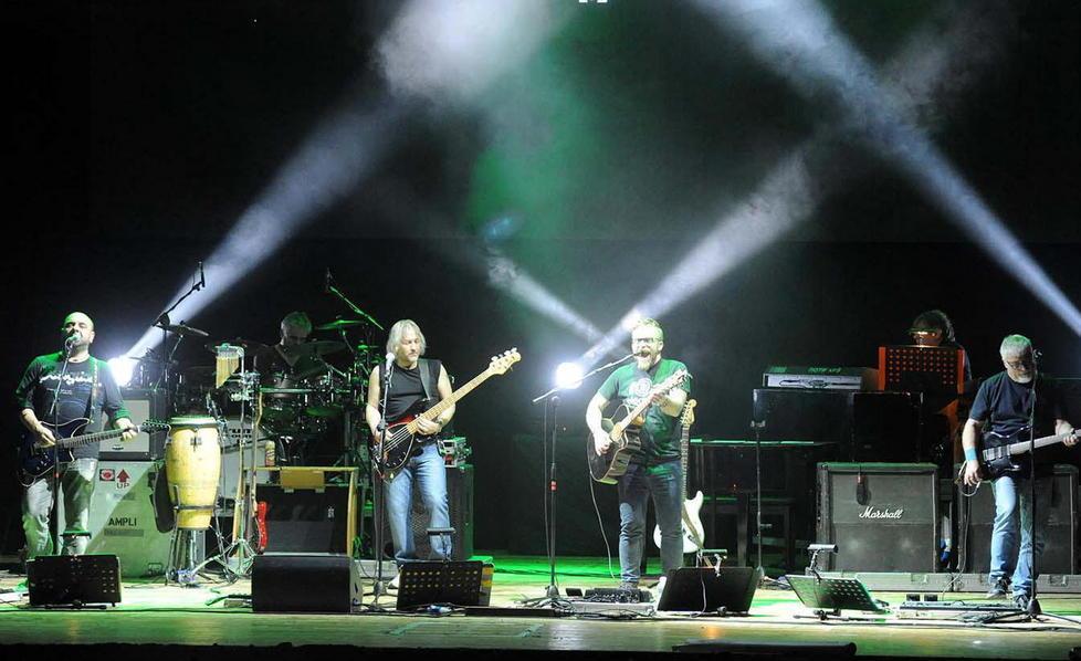 I Nomadi in tour, musica immortale al concerto gratuito 