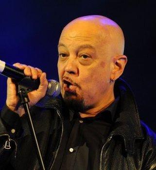 Giovedì sera appuntamento con Enrico Ruggeri