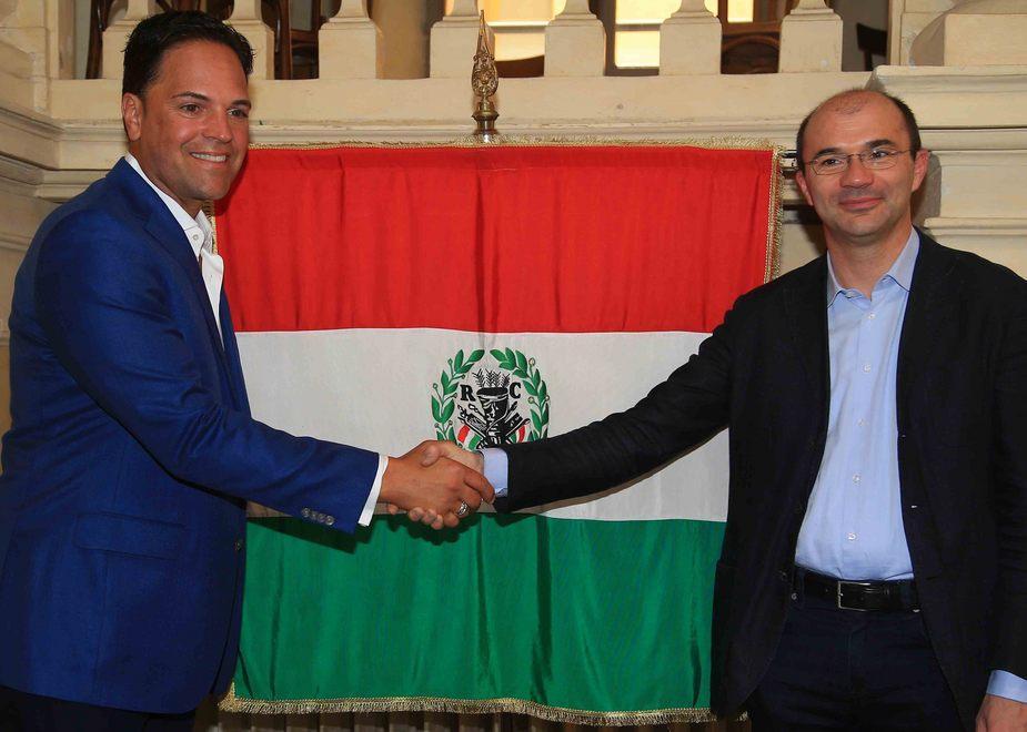 «Mike Piazza promotore di una città dello sport» 