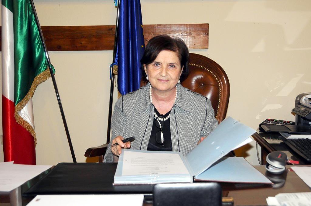 Da Carrara lettera minatoria alla prefetta
