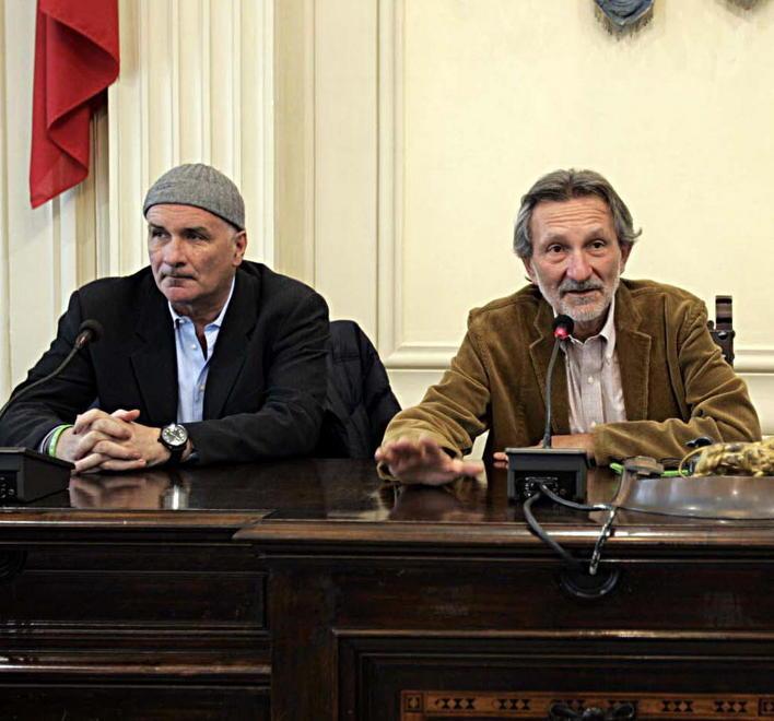 Stefano Pucci e Giuseppe Bellandi sugli scranni del consiglio comunale al tempo della collaborazione in giunta
