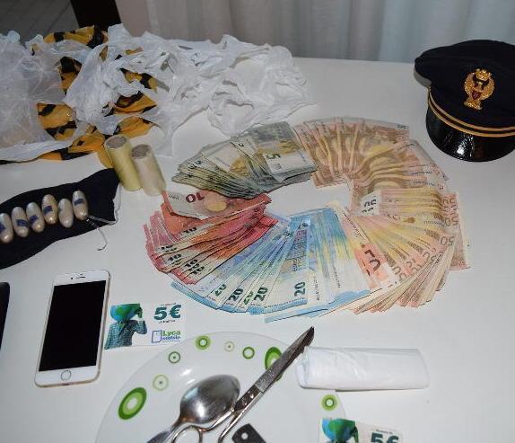 Spacciatori in bicicletta sulla ciclabile: arrestati 