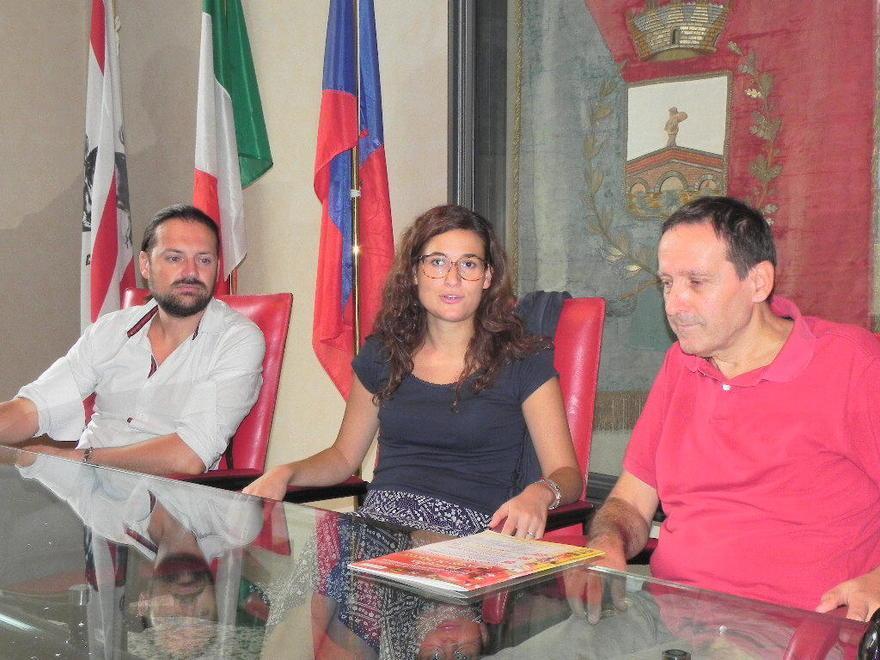 «È un’occasione persa, qui il commercio fiorirebbe» E intanto adotta le aiuole