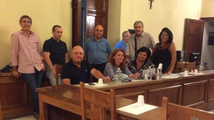 Maggioranza in ferie, il consiglio va deserto