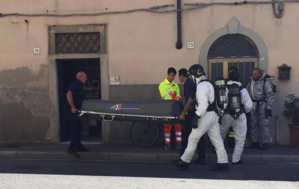 Dalle corsie dell’ospedale a piccoli lavoretti, la parabola di Domenico  