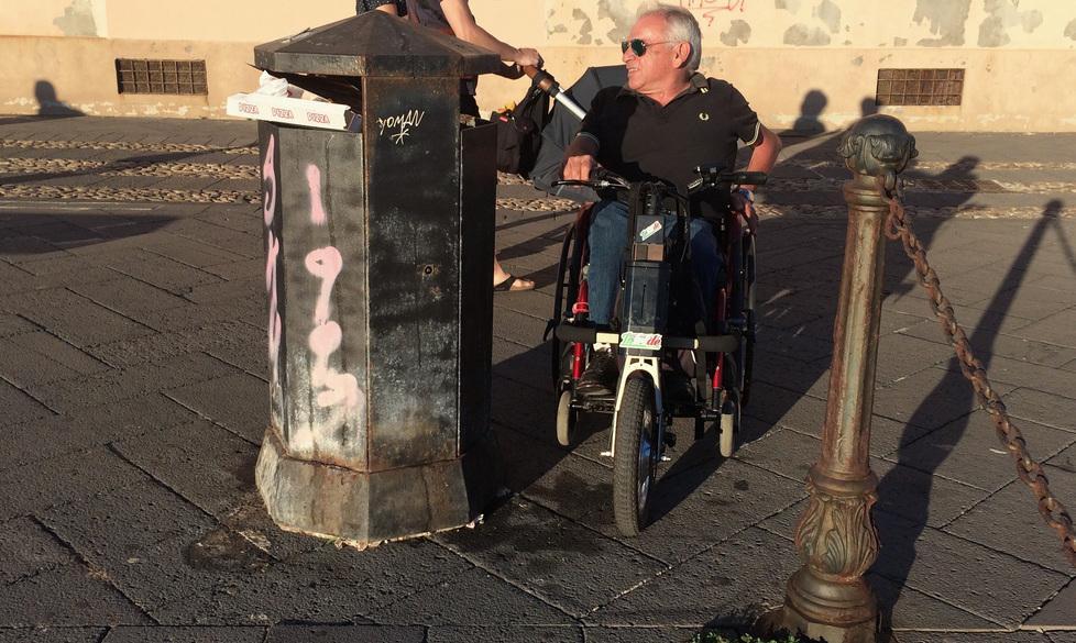 Un contenitore ostacolo per i disabili