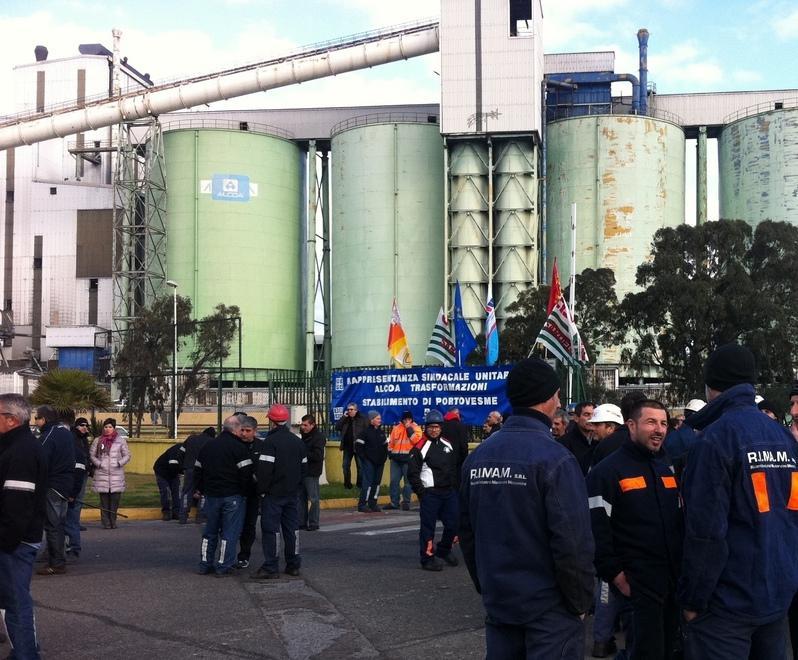 L’addio di Alcoa spiazza la Regione 