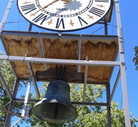 Tolto il silenziatore alla campana nella “torre”