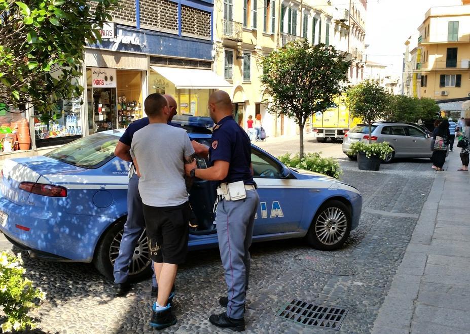  Agenti corrotti a Sassari. Un indagato: «Non sono un infame» 