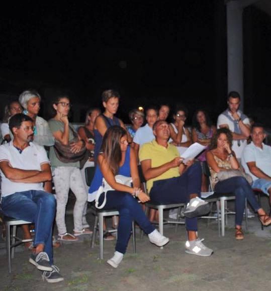 I cittadini in assemblea «No all’antenna»