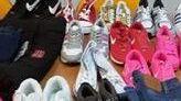 Scarpe sportive contraffatte Maxisequestro sulla spiaggia