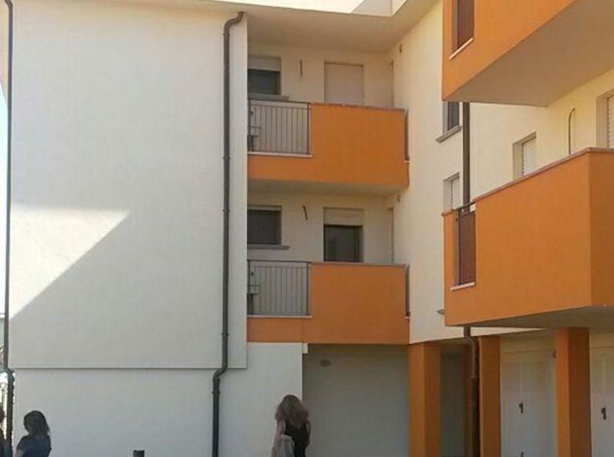 Consegnate le chiavi di 12 appartamenti 