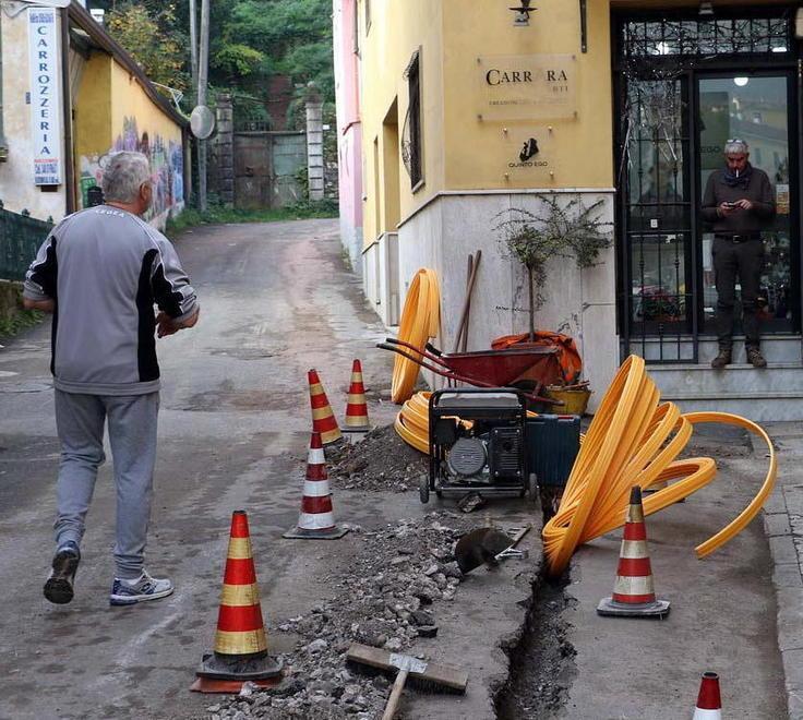 Pescia ad alta velocità entro ottobre città cablata 