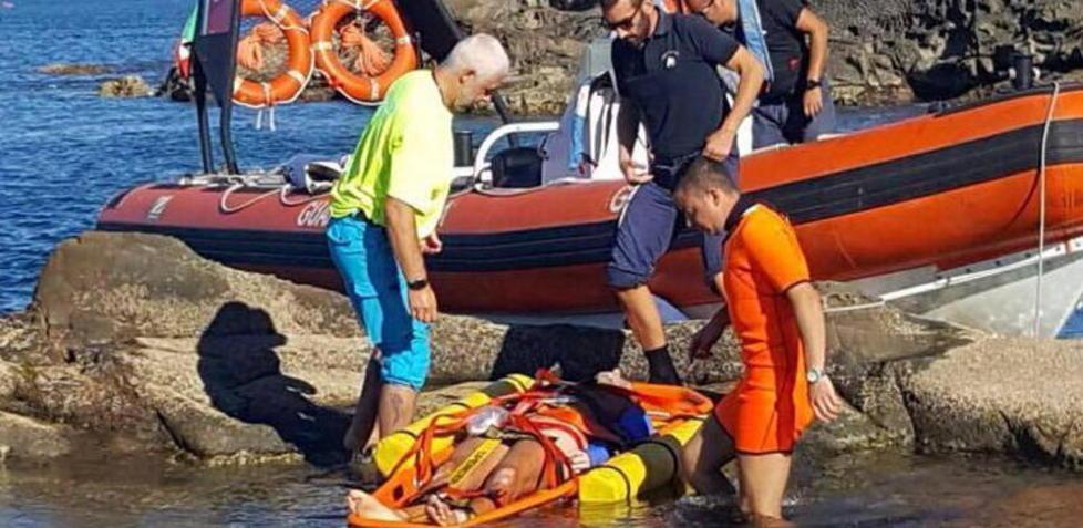Sub cade sugli scogli: soccorso via mare