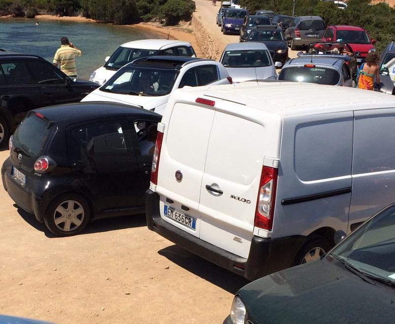 Caprera nel caos, impegni traditi 